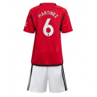 Camisa de time de futebol Manchester United Lisandro Martinez #6 Replicas 1º Equipamento Infantil 2023-24 Manga Curta (+ Calças curtas)